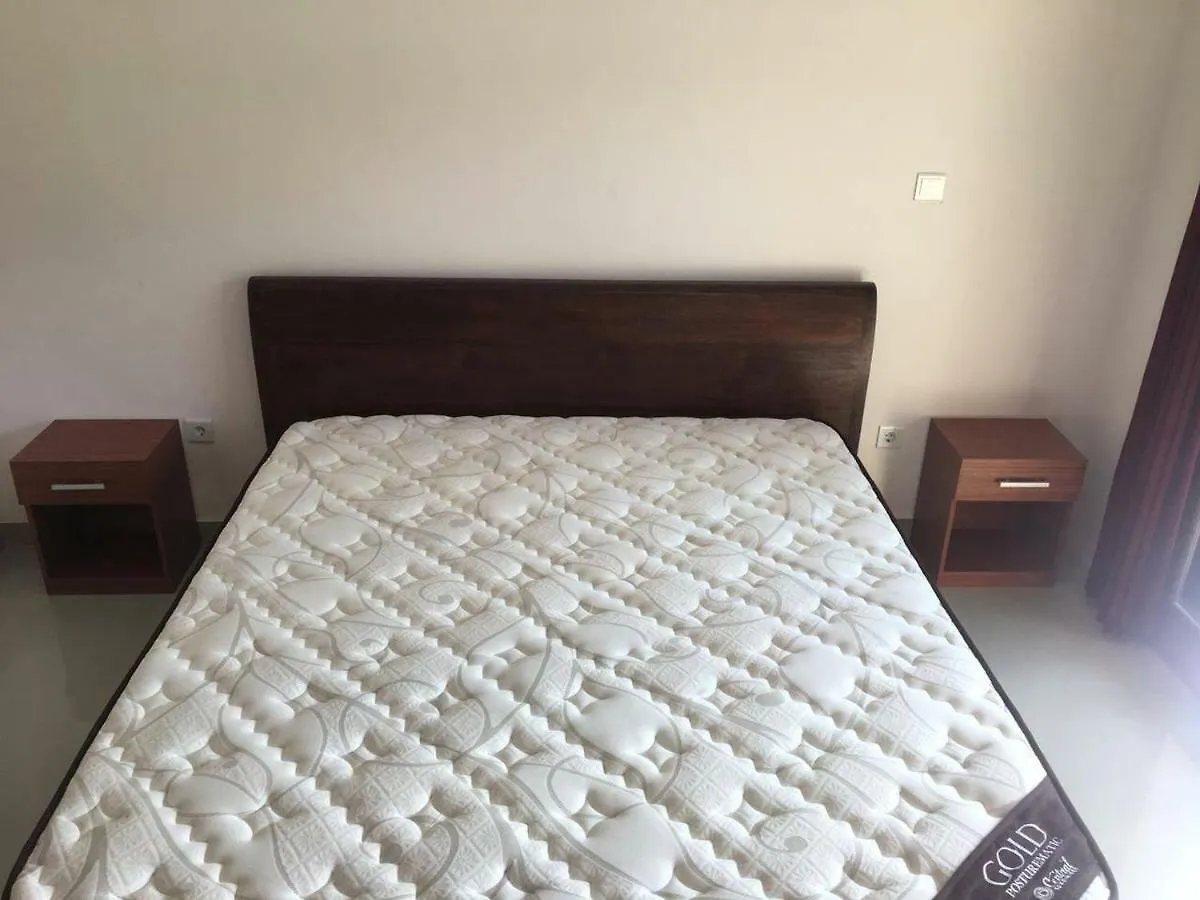 アパート Adinda Homestay Kerobokan スミニャック