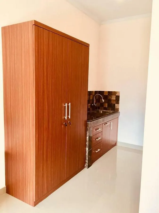 Adinda Homestay Kerobokan スミニャック